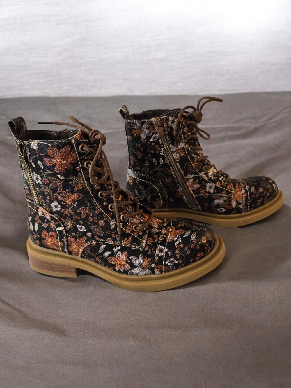 JJ Floral Lace Up Combat Boots Size 38 - 7.5 - Picture 2 of 9